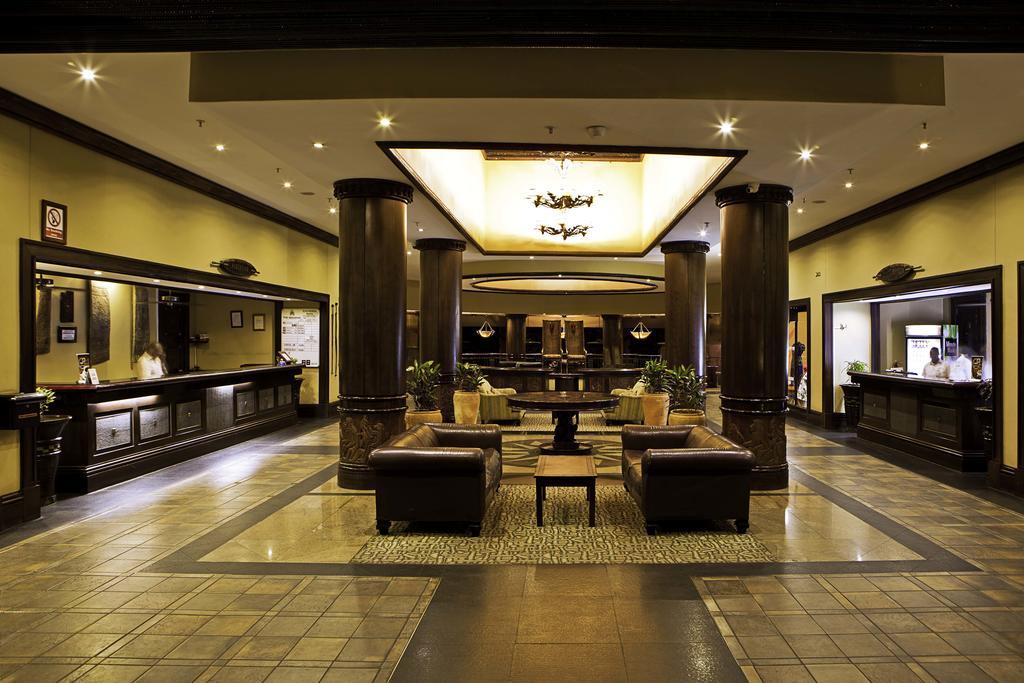 The Kingdom At Victoria Falls Exterior photo