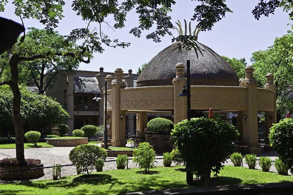 The Kingdom At Victoria Falls Exterior photo