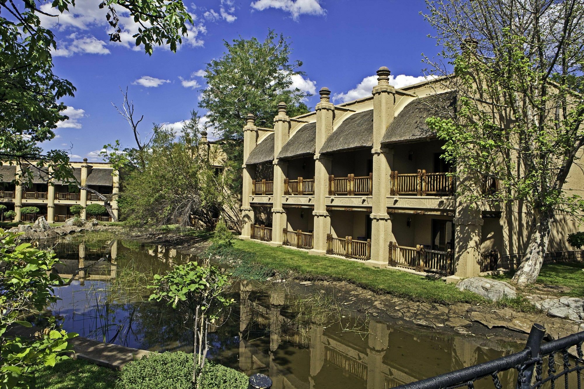 The Kingdom At Victoria Falls Exterior photo